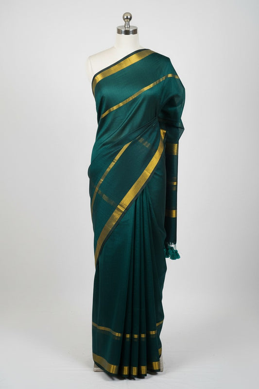 Emerald Green Double Zari Mul Cotton Saree - Mannequin display full drape
