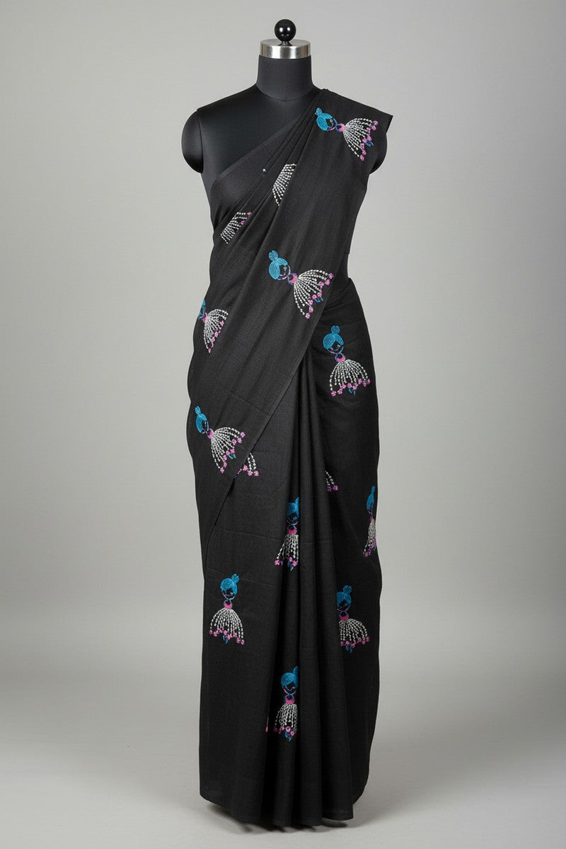 Mannequin display of black baby doll khadi saree without tassel