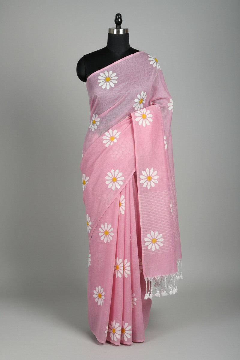 Mannequin display of blush pink sunflower khadi saree borderless design