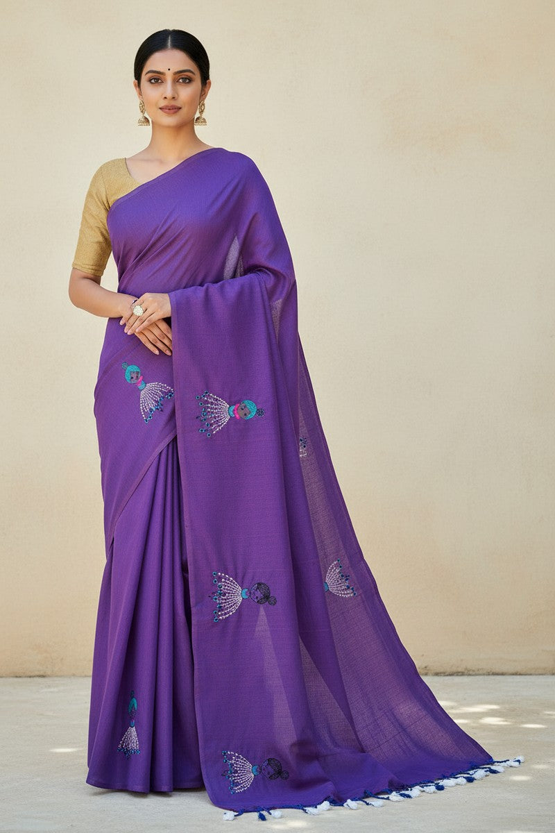 Model wearing dual shade purple baby doll khadi saree alternate pose