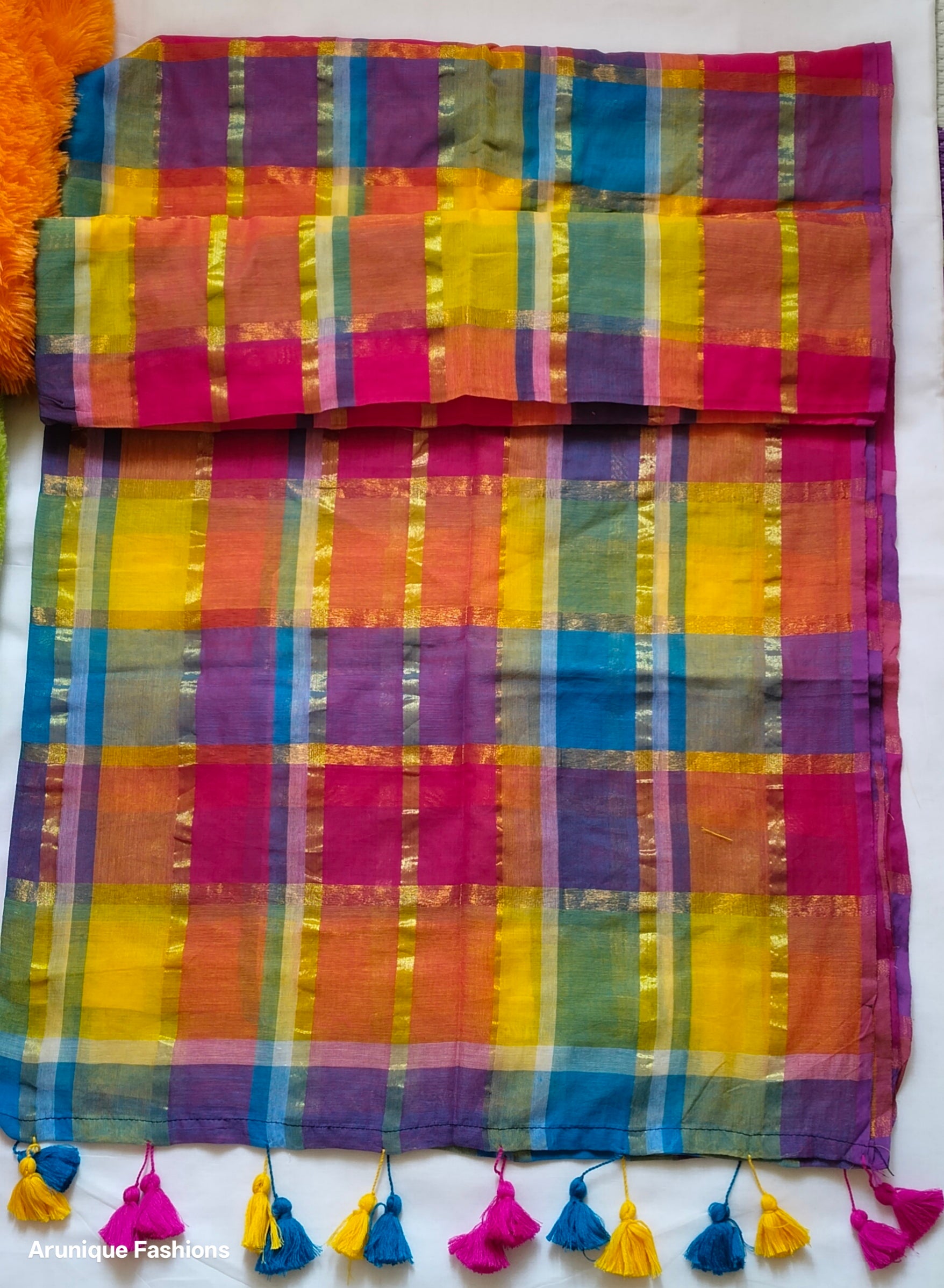 Multicolor Zari Rainbow Checks Mul Cotton Saree - Saree Close-Up
