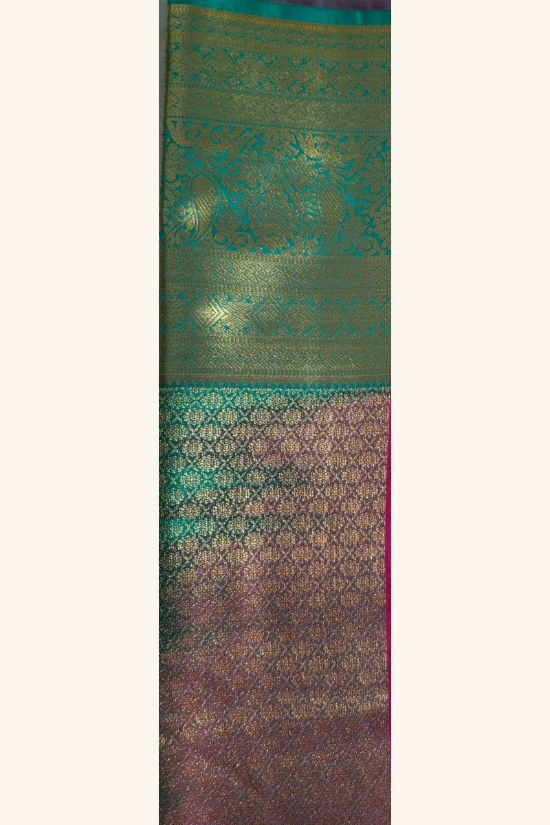 Teal Pink Saree with Golden Zari Butta & Wide Border - Pallu Detail
