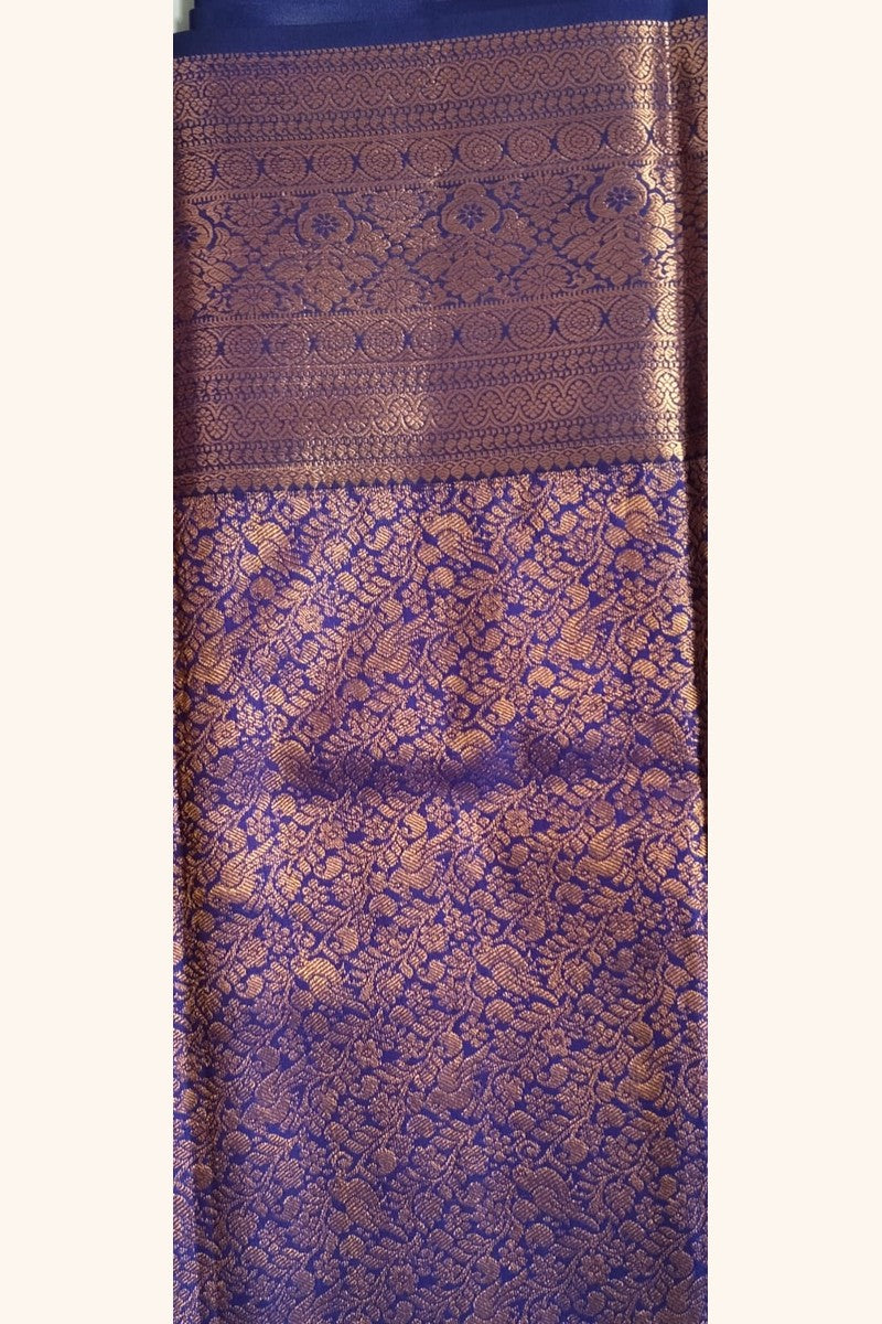 Turquoise Blue Saree with Golden Floral Butta & Purple Pink Zari Pallu - Pallu Detail
